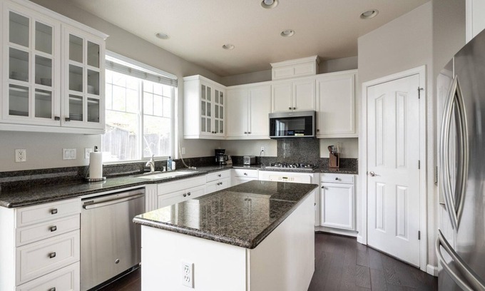 San Ramon House | Marvelous San Ramon 4BR w/Patio, nr Sports & Playgrounds, by Blueground