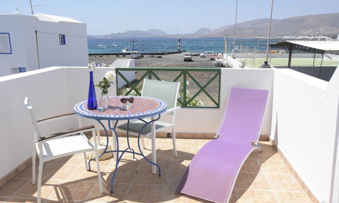 Punta Mujeres Apartment | MarySol 6 terrace with sea views, close to the sea