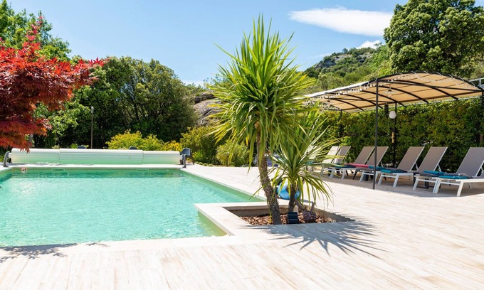 Murs House | Mas de Murs - A beautiful 5 bedroom house in the heart of the Luberon.