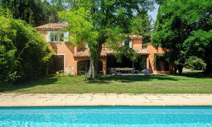 Saint-Cannat House | Mas provencal 10ha - Charming Countryside Villa with Pool, Tennis court & Horses