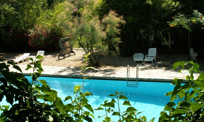 Le Pouget House | Mas without neighborhood, private pool and tennis in 2 landscaped acres