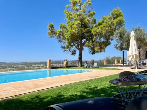 Ariany Hotel | Mater Ariany