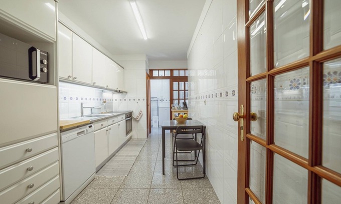 Leixões Apartment | Matosinhos Center Premium Apartment by Vacationy