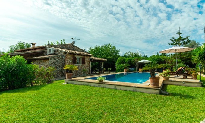 Selva Villa | Mavi