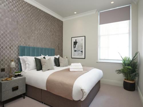 City of Westminster Apartment | Mayfair - Peterson House