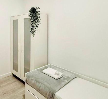 Mussafah House | MBZ - Relax Room in Unique Flat