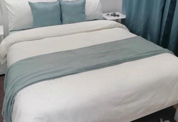 Emalahleni House | MD 2 GUEST HOUSE