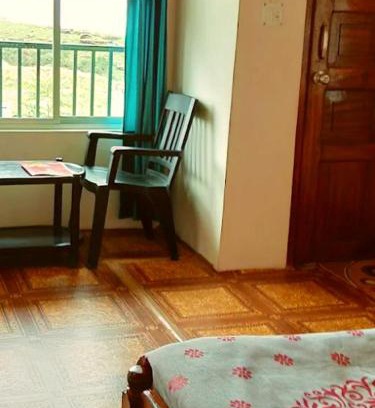 Sohra Hotel | Me Me Ai Haven