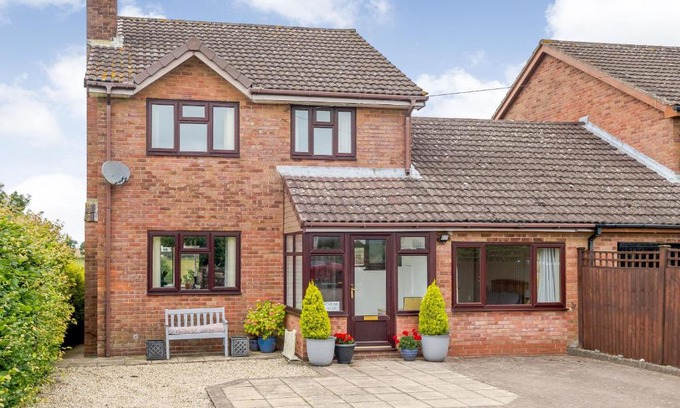 Ruardean House | Meadowbank