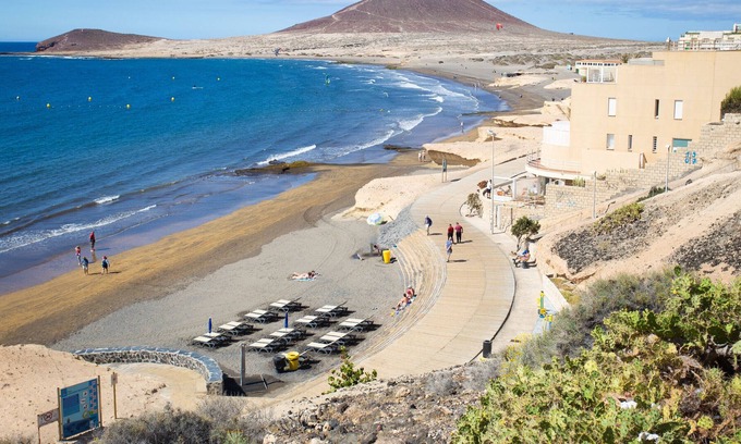 El Medano Apartment | Medano, 250m beach, quiet, wind sheltered, bright, Free wifi, Air condition
