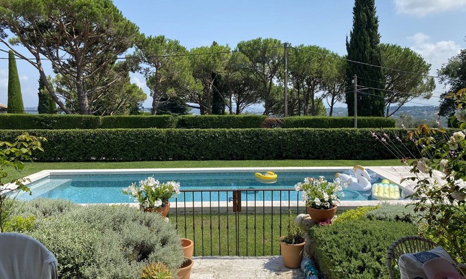 Saint-Jeannet Villa | Mediterranean House in the Southerne France