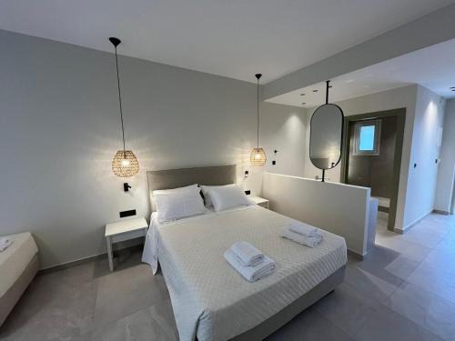 Palaiochora Hotel | Mediterranean Sea Top Floor