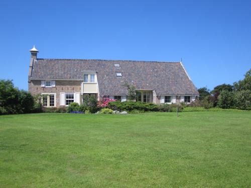 Hollum House | Meeuw