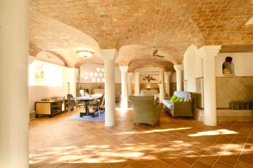 El Valle House | Melegis 1-Bed Cottage Sleeps 2 Pool & Garden