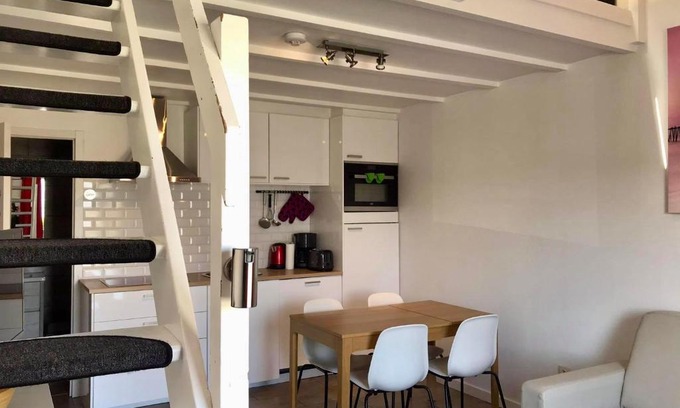 Bredene Apartment | Melroce Holiday Cottage 5504