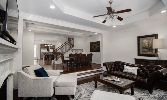Washington Ave./ Memorial Park House | Memorial Park, 3 Bedroom Newly Refurnished Townhome Sleeps 6