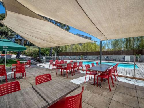 Grand Sud Hotel | Mercure Aix-en-Provence La Duranne Gare TGV