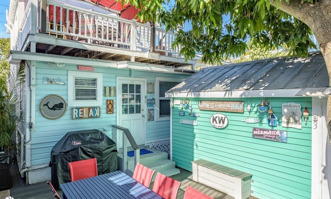 Uptown - Upper Duval House | MERMAID COVE - A collection of four units on Duval