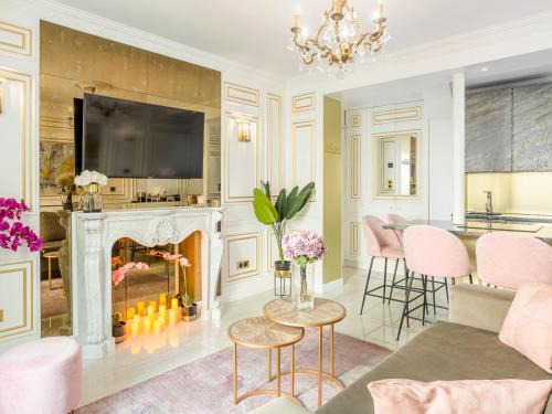 Quartier du Gros-Caillou Apartment | Merveil - Luxury Suite - Tour Eiffel - Bourdonnais