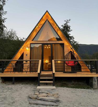 Bagvdanari Ski Chalet | Mestia POV Luxury Cabins