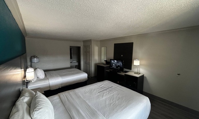 Metairie Hotel | Metairie Inn