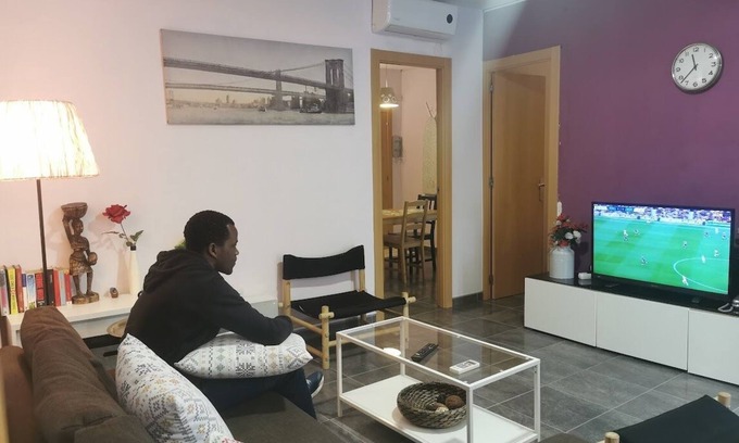 Collblanc y La Torrassa Apartment | METRO STATION APARTMENT
