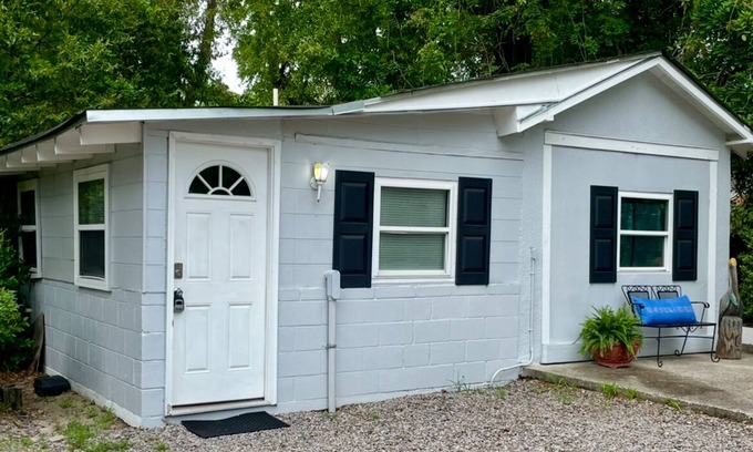Augusta Cottage | Metro Cottage