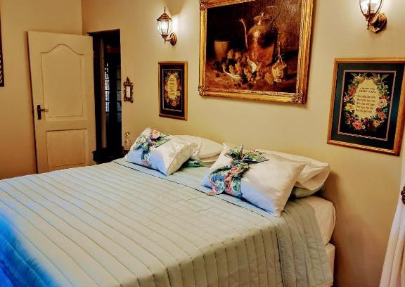 Tzaneen House | Mia's