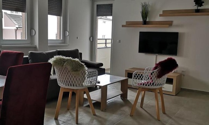 Sremska Mitrovica Apartment | Mici