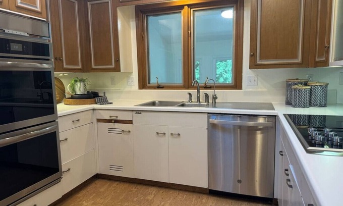 South Central Omaha House | Mid-Century Manor, nostalgic, luxurious filled with entertainment