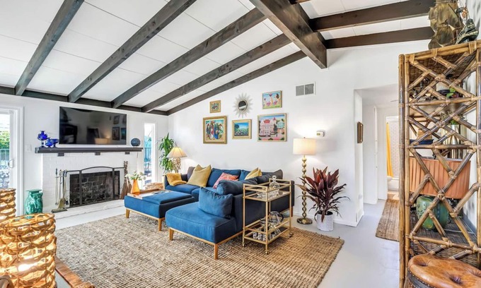 Eldridge House | Mid-Century Modern Bungalow *30+ Day Rental*