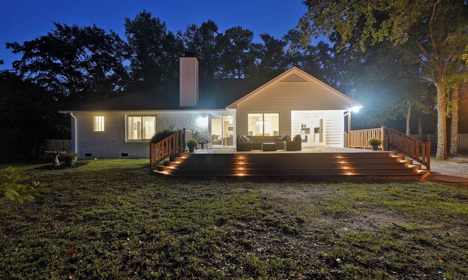 Ogden House | Middle Sound Hideaway- Dog Friendly, 5 Miles to Beach, 4Bd/2bBa