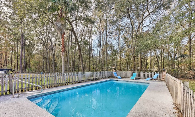Middleburg House | Middleburg Vacation Rental w/ Private Pool!