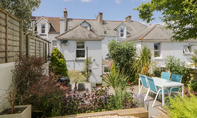 Brixham Cottage | Midhurst