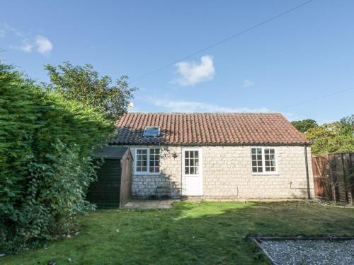 Malton House | Midsummer Cottage