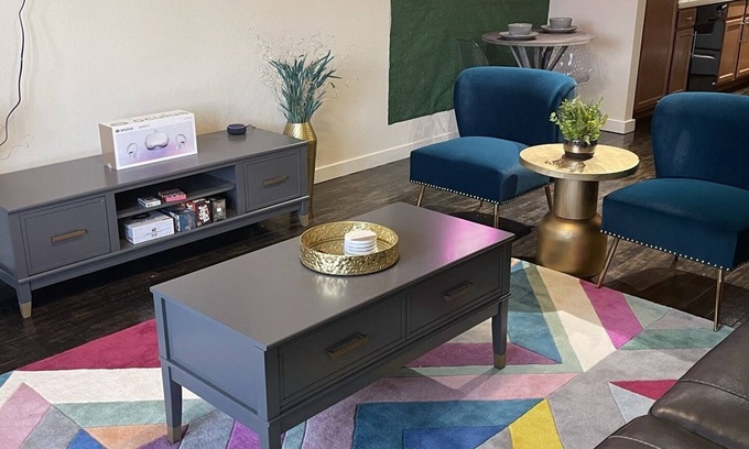 Briarwood Apartment | Midtown Ablaze Oasis