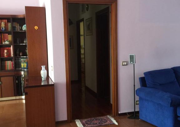 Vittuone Apartment | Milan