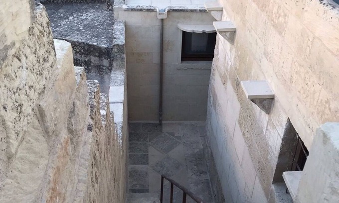 Martano House | Millstone Borgoincorte