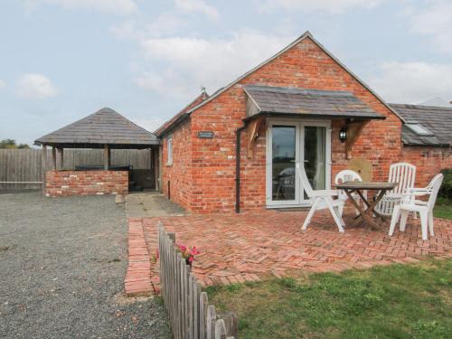 Stoney Stretton House | Millstone Cottages - Millstone Cottage