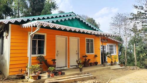 Darjeeling House | Mim Tea Cottages