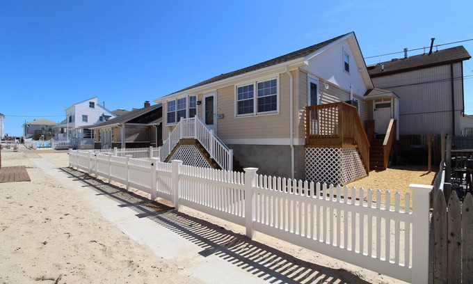 Point Pleasant Beach House | MIN5 | Beachside 3BR Bungalow on private walk-up lane, next to the boardwalk! Street Parking.