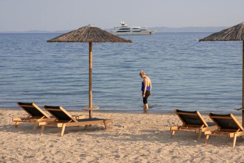 Nikita Apartment | Mina's House Beachfront Apartments