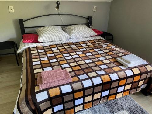 Mykulychyn Hotel | Mini-Hotel Serpanok