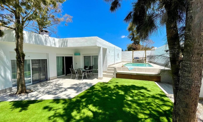 Chiclana de la Frontera House | Minichalets el Molino, privacy and nature