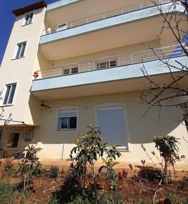 Sarande Apartment | Mino's House