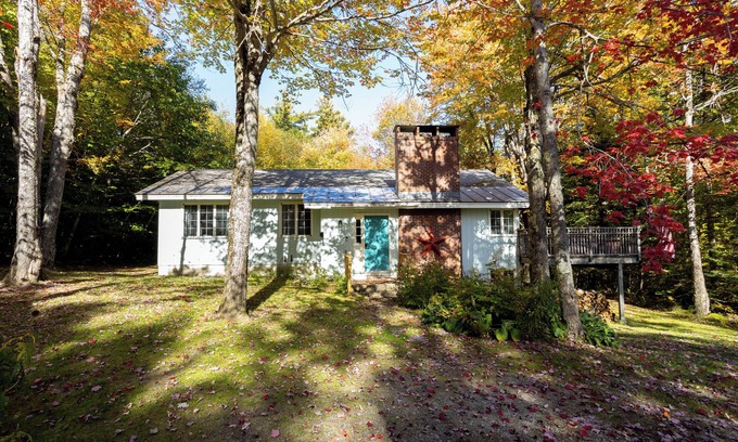 Londonderry House | Minutes to a Magical Apres Ski! 4 Bedrooms, EV Charger, Mins to 4 Ski Mtns