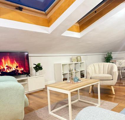 Old Town of Avila Apartment | MIRADOR DEL CIELO "Parking incluido"