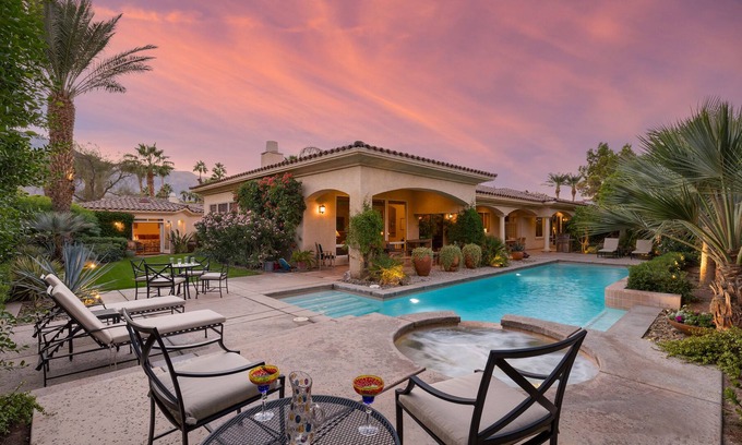 Sunrise Vista Chino House | Mirador Spanish Estate by AvantStay | Pool, Casita