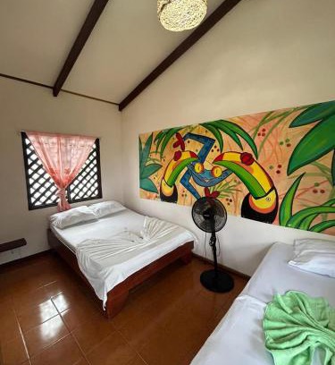 Tortuguero Hotel | Miss Miriam BeachFront Cabins