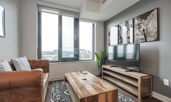 Mississauga Apartment | Mississauga - Brightstone 1B